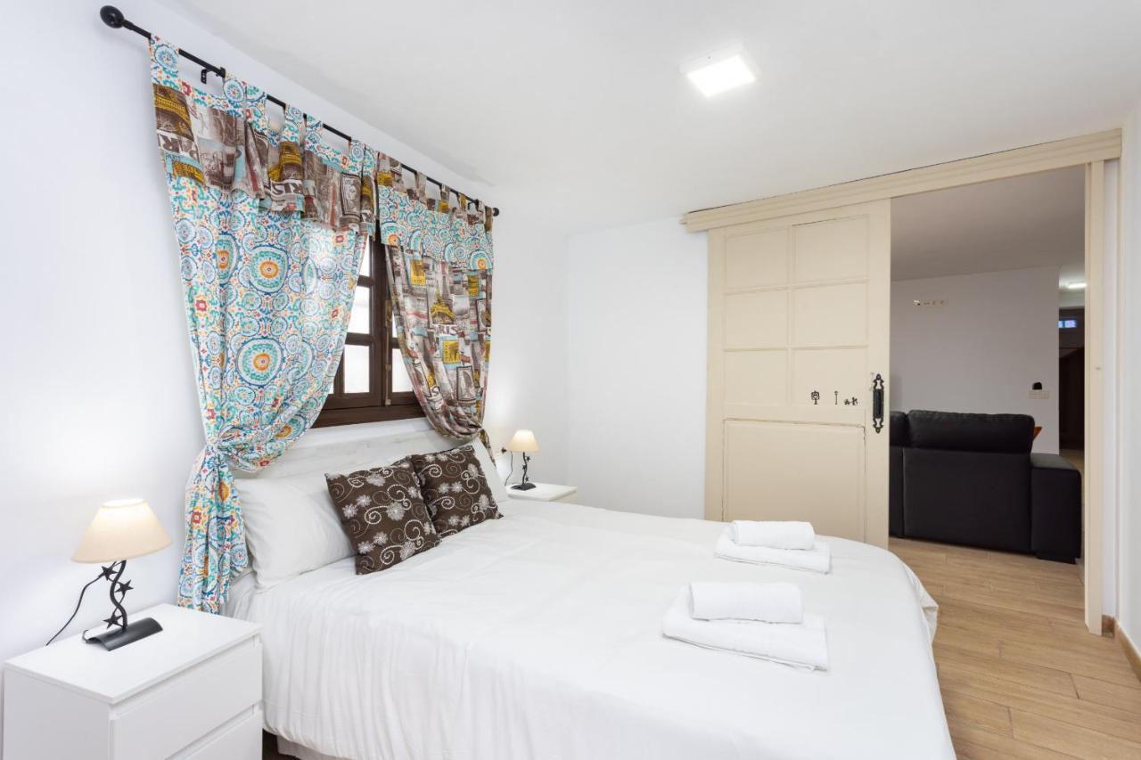 La Esperanza Downtown 3 Bd Apt El Rosario  ภายนอก รูปภาพ